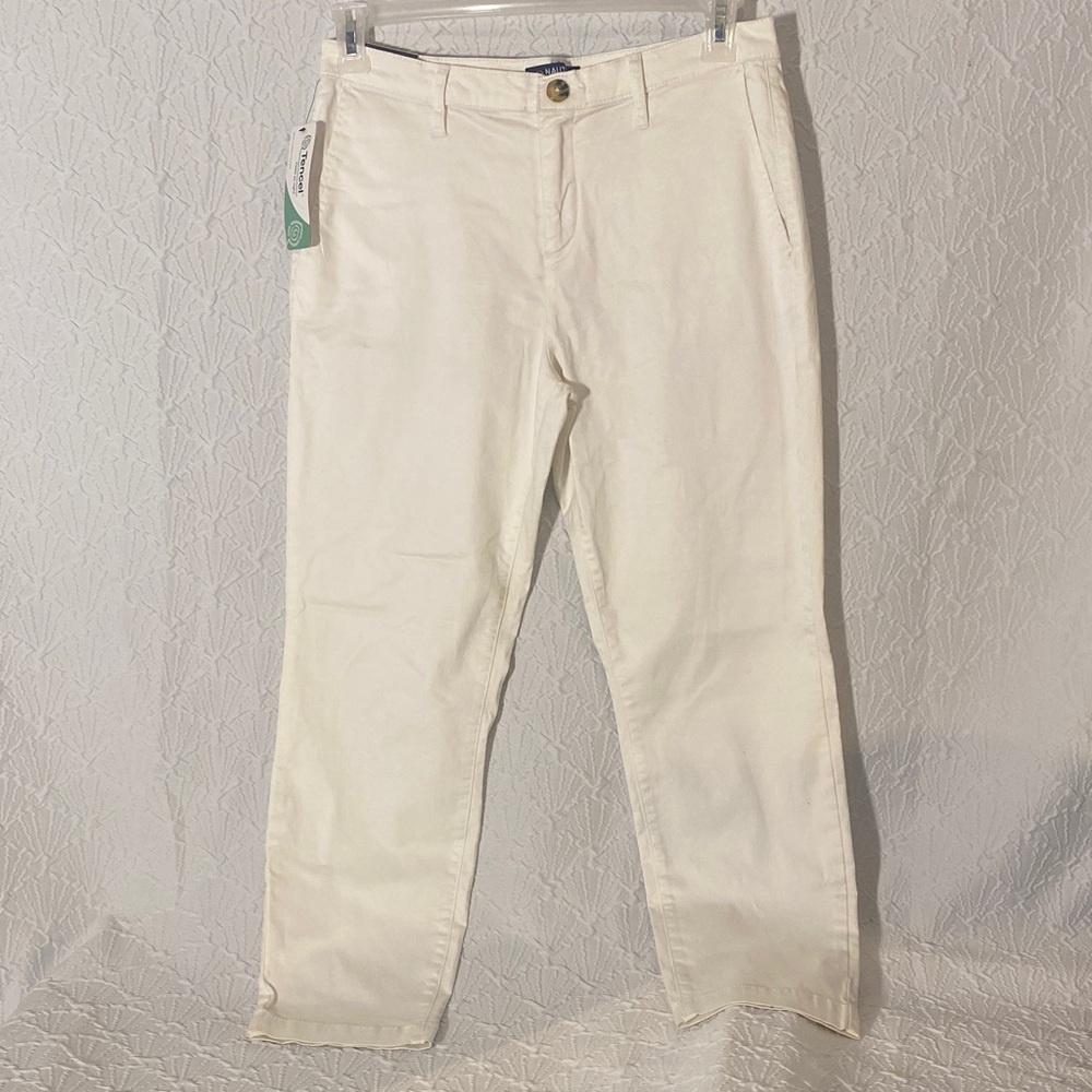 NWT Nautica Women’s Off-White Chinos. Size 6 Sailing Beach Chic Style. Versatile